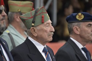Isidro Pérez, Legionario de Honor