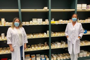 La Unidad de Farmacia del Hospital del Poniente cuenta con más de una treintena de profesionales.