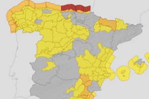 Mapa de la Aemet con los avisos activos en todo el país.