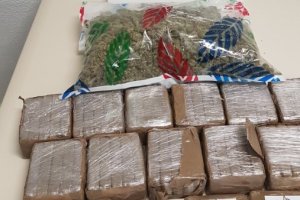 Detalle de una imagen difundida por la Policía Nacional en la que se ve la droga incatuada.