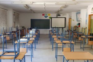 En la actualidad hay 102 aulas cerradas en Andalucía por el coronavirus..