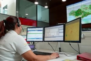 Una trabajadora del servicios de emergencias 112.
