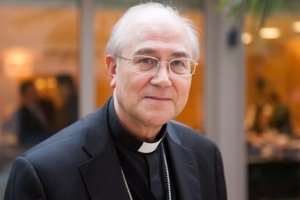 Adolfo González Montes, obispo de Almería.