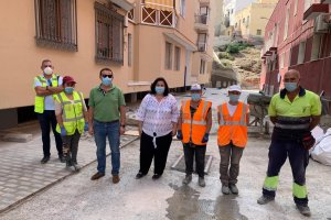 La diputada Matilde Díaz visitó el PFEA de Macael.