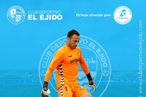 El meta Wilfred vestirá de celeste a partir de enero.