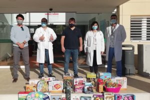 Donaciones de alimentos y juguetes protagonizan las Navidades más solidarias del Centro Comercial Torrecárdenas.