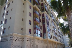 El edificio de Almería XXI en la Vega de Acá.