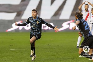 Cuenca celebrando uno de sus goles.