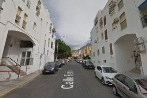 El incendio se ha producido en una vivienda de la calle Fénix.
