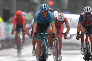 Álex Aranburu, una de las bazas de Astana-Premier Tech para la Clásica de Almería.