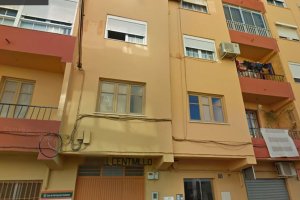 Bloque de viviendas donde se ha originado el incendio.
