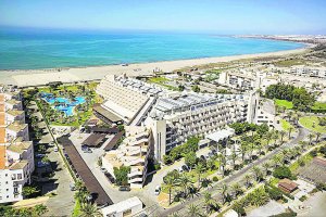 El Hotel AR Almerimar de El Eiido.