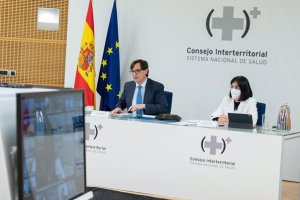 Salvador Illa y Carolina Darias durante el Consejo Interterritorial del Sistema Nacional de Salud el 4 de enero de 2020.