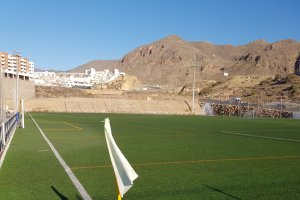 Los campos de Almería, como el del Poli Aguadulce, se quedarán sin fútbol.