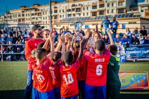 Los canteranos del Roquetas tienen que parar la actividad.