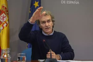 El director del Centro de Coordinación de Alertas y Emergencias Sanitarias (CCAES), Fernando Simón.