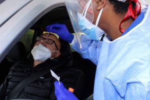 Toma de muestras PCR en la Bola Azul.