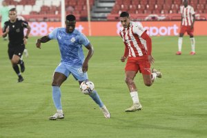 Mamadou Sylla fue titular con el Girona frente al Almería (0-0).