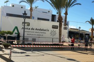 Equipos para el cribado este jueves en Antas.
