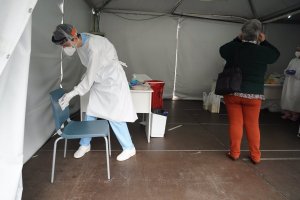 Más de 2.500 almerienses están citados para realiarse un test.