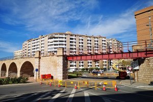 Glorieta cortada al tráfico