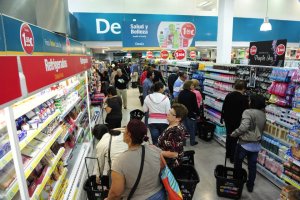 Inauguración de una tienda Dealz en Madrid en el año 2014.