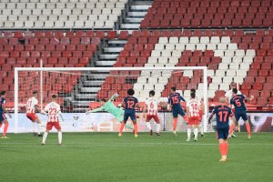 El momento del gol de Lucas Ocampos tras asistencia de Suso.
