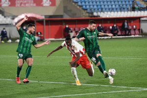 Umar Sadiq no podrá estar el domingo frente a Las Palmas.