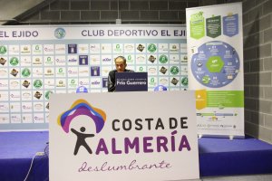 El entrenador Fran Alcoy valora la cita ante el Recreativo Granada.