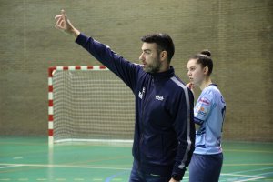 Rubén Roncero es el entrenador del conjunto femenino.