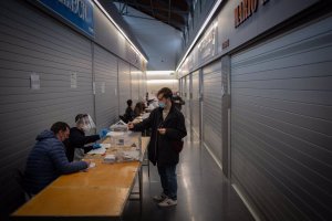 Primeros sondeos de las elecciones catalanas.