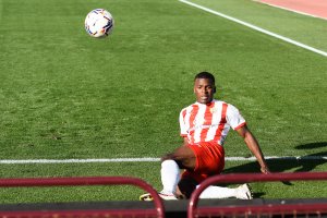 Sergio Akieme ha cumplido 22 partidos con el Almería.