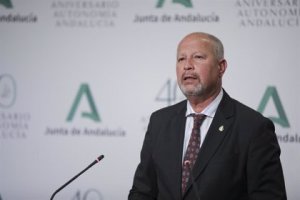 Javier Imbroda en una rueda de prensa