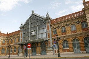 Antigua estación de ferrocarril de la capital.