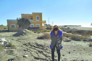 Visita a las obras paradas del paseo marítimo por la concejal de Urbanismo