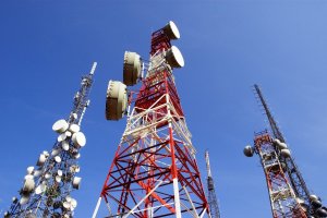 Las antenas recogen información de situación de los teléfonos móviles
