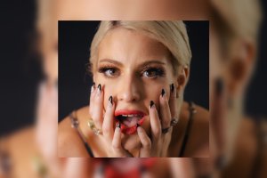 La actriz Tracy Hoyos López.