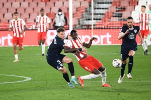 Umar Sadiq en el encuentro con el CD Lugo.