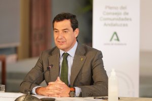 El presidente andaluz, Juanma Moreno, se muestra optimista.