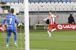 Aitor Buñuel, un lateral de futuro.