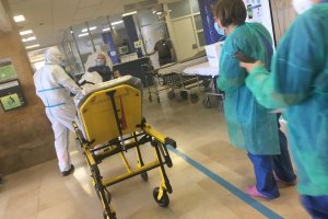 Personal sanitario en el Hospital Torrecárdenas.