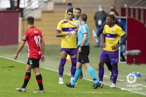 De la Fuente Ramos en el partido Logroñés-Almería.