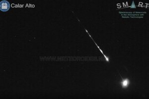 Imagen de la bola de fuego captada desde el Observatorio de Calar Alto.