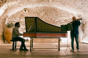 La primera de las citas, el 22 de marzo, será con ‘The Dark Bach’ con Emilio Moreno y Aarón Zapico, en el Círculo Mercantil.