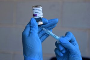 Este miércoles se reanudaba la vacuna con AstraZeneca.