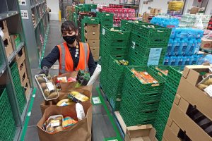 Centro logístico de perecederos de Amazon ya funcionando en Madrid