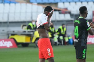 Umar Sadiq en el Almería-Leganés.