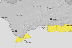 Almería, con toda su costa en aviso amarillo.
