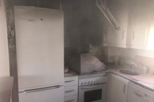 Estado de parte de la vivienda tras el incendio.