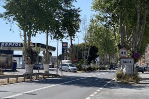 Entrada al municipio de Adra